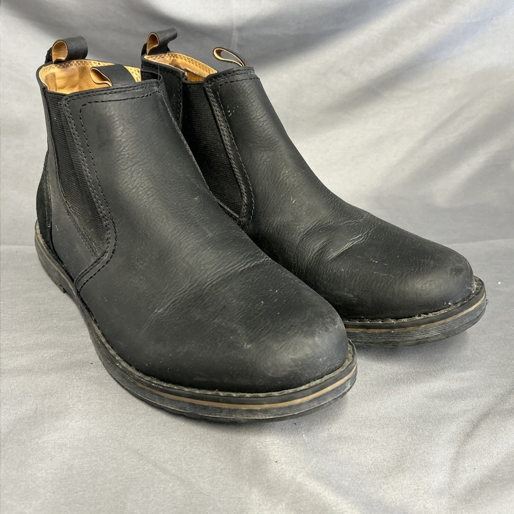 Izod Lucas Mens Size 8 M Black Classic Outdoor Leather Chukka Boots Shoes